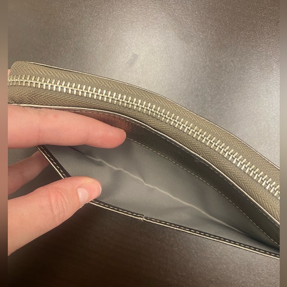 Coach Accordion Zip Wallet - Picture 3 of 6